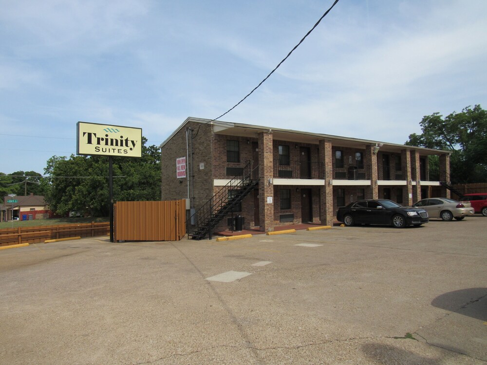 Trinity Suites Downtown Dallas - photo 18