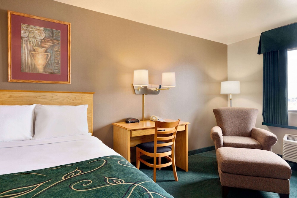 Travelodge by Wyndham Yermo - photo 8