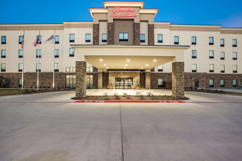 Hampton Inn & Suites Dallas Ft. Worth Airport South - photo 55