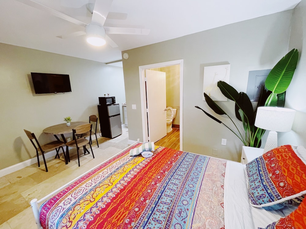 Sea Steps Suites - photo 17