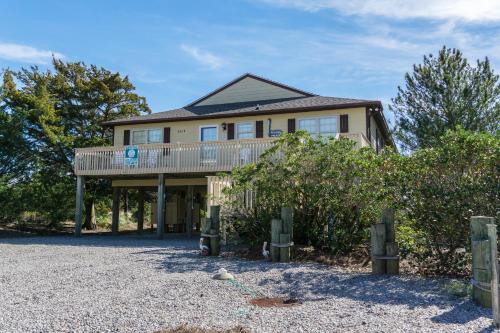 Pelican Palace by Oak Island Accommodations - photo 38