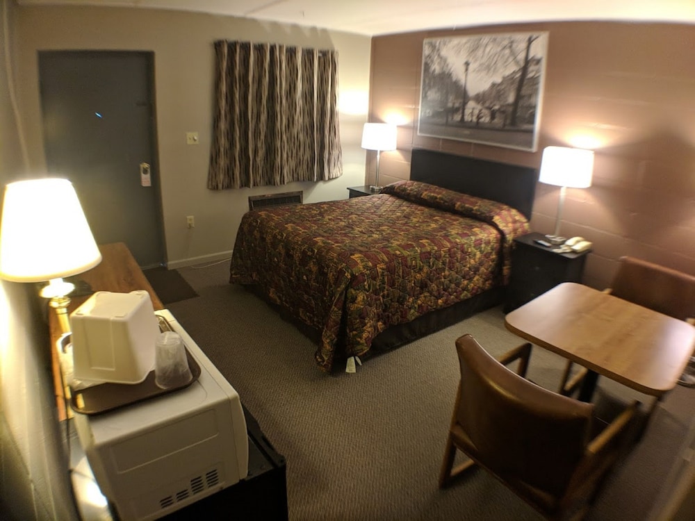 Attican Motel - photo 2