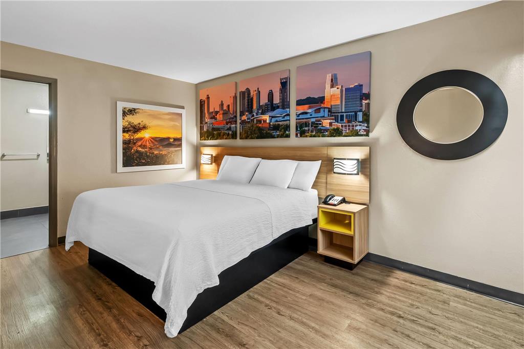 Days Inn by Wyndham Simpsonville - photo 22