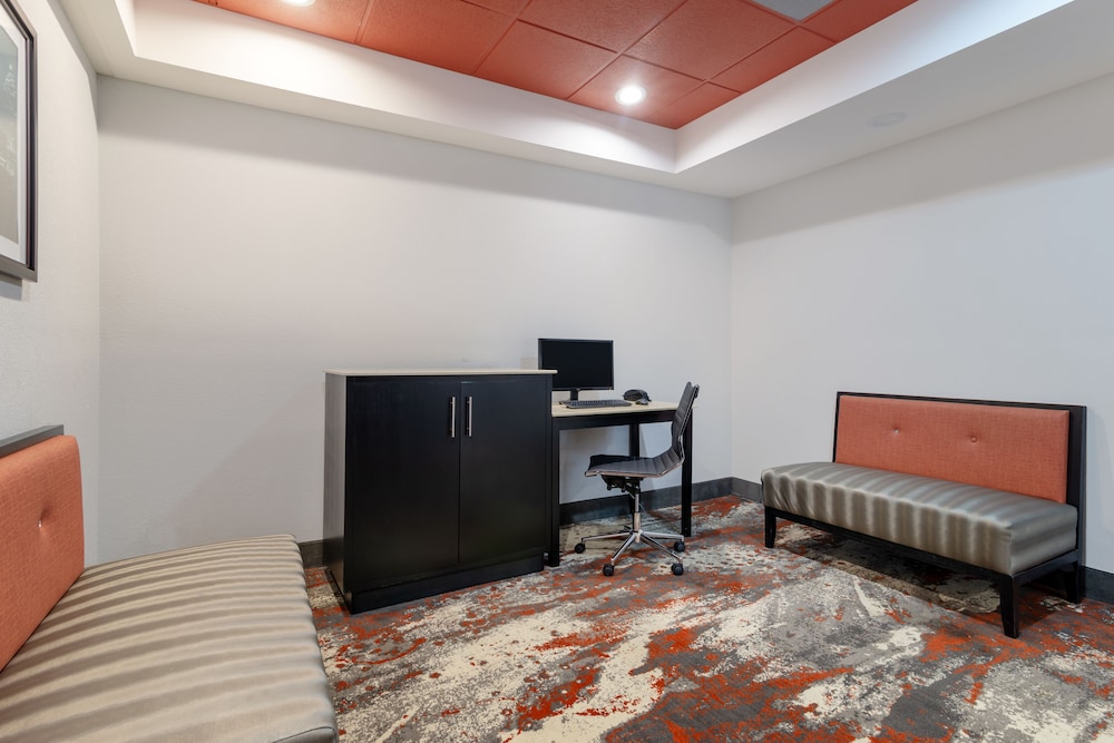 Comfort Inn & Suites Carrollton - photo 46