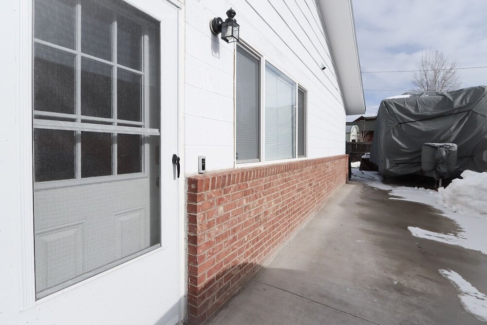 Downtown Granby Retreat & Spa - photo 12
