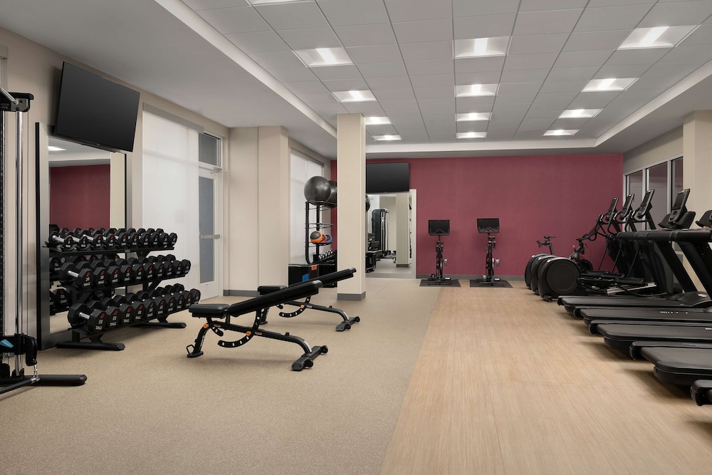 Hampton Inn & Suites Durham University Medical Center - photo 32