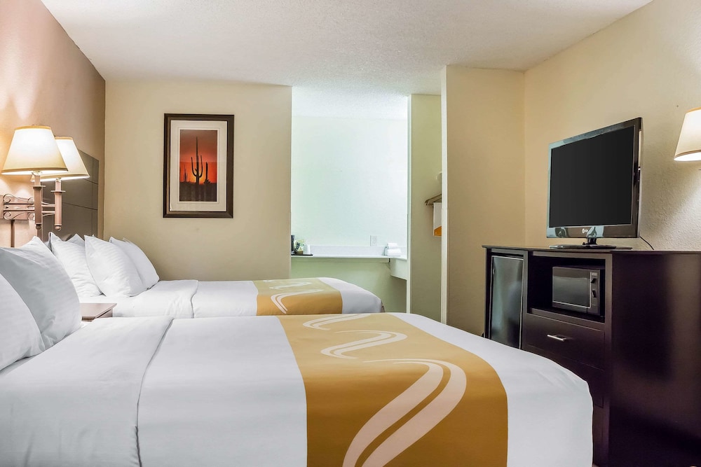 Quality Inn Pinetop Lakeside - photo 11