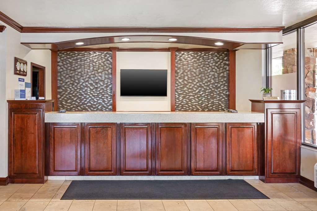 Best Western Plus Weston Inn - photo 40