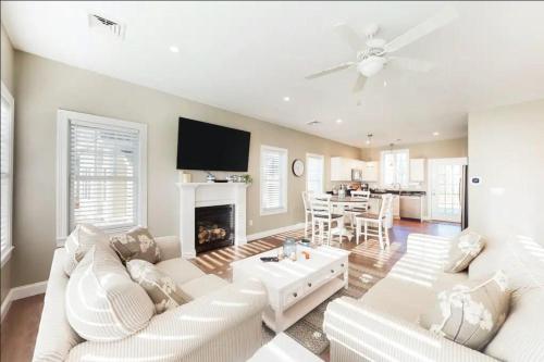 Anne’s Adagio in Arundel, United States