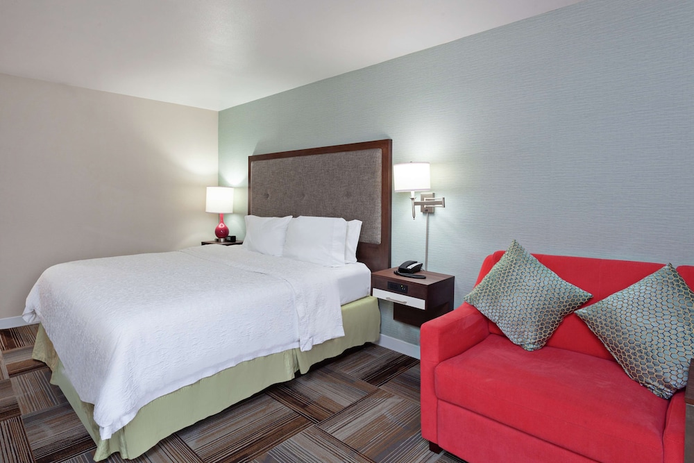 Hampton Inn Los Angeles Arcadia Pasadena - photo 10