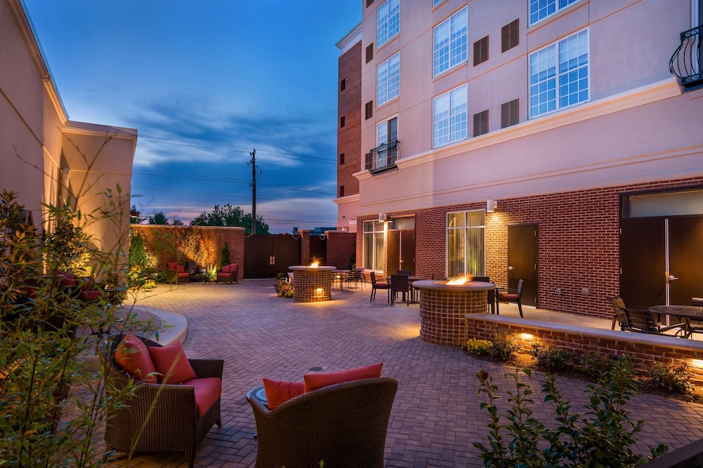 Hyatt Place Fredericksburg at Mary Washington - photo 36