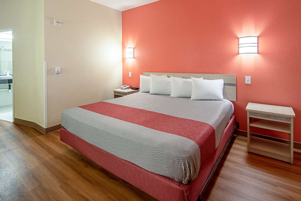 Motel 6 Anchorage AK Midtown - photo 11