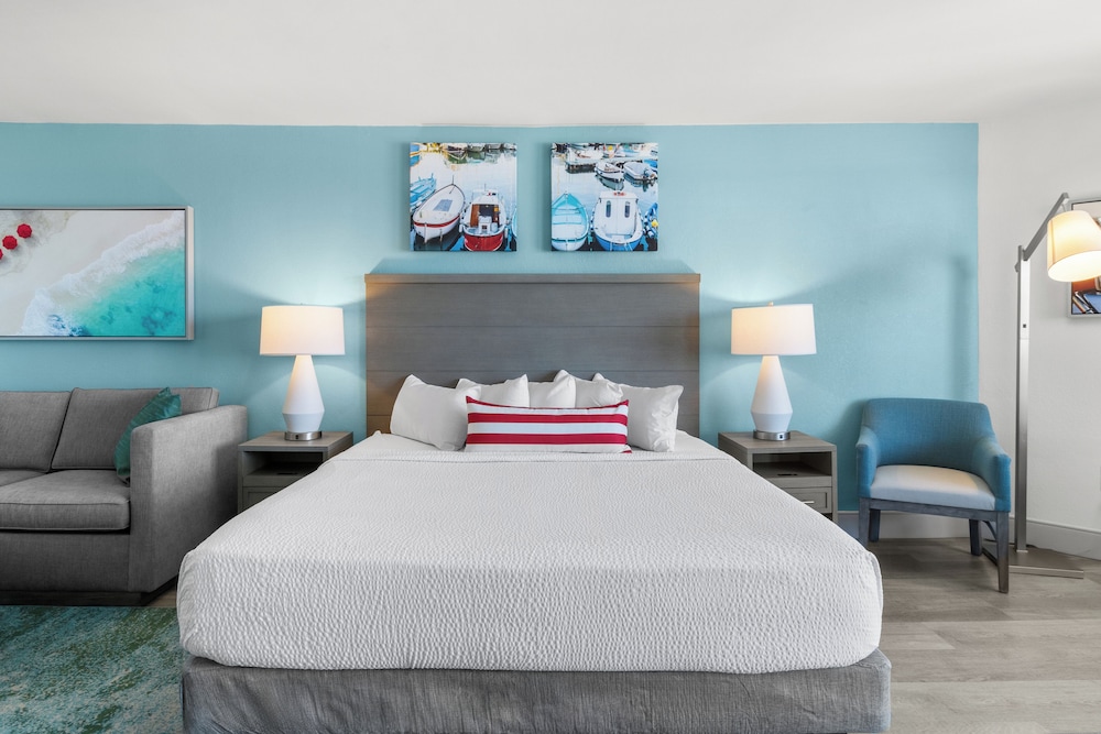 Compass Cove Resort - photo 120