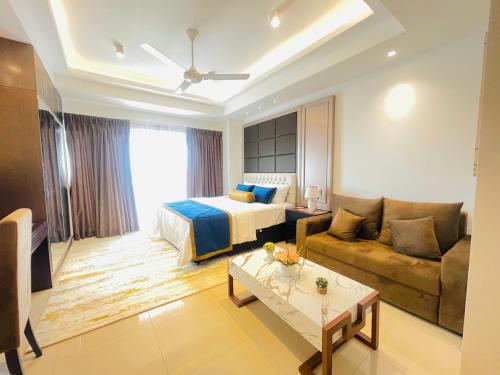 Ocean breeze Hotel Studio Negombo by Shane — 4-Star Luxury Hotel in Negombo, Sri Lanka