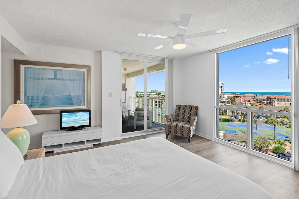 Shoreline Towers 3083 - photo 11