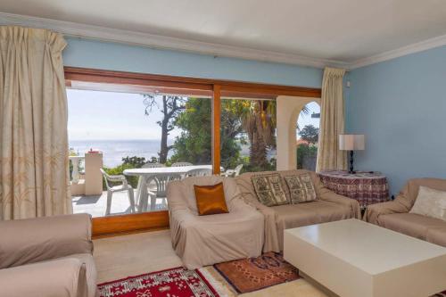 Room for 2 in Camps Bay