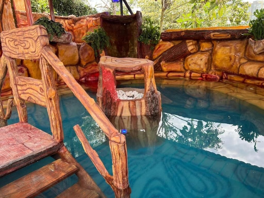 Hotel Golden Hills Manizales in Manizales, Colombia