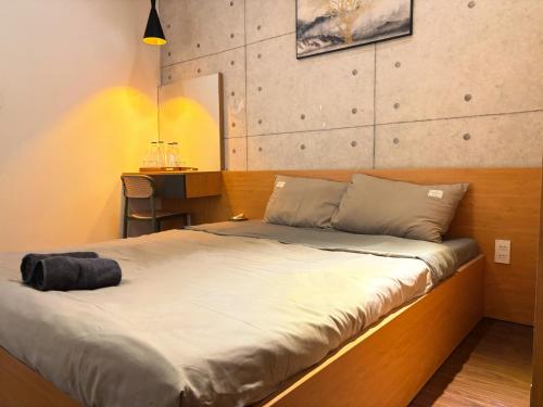 Valley 1 - carbon neutral hotel in Unknown City