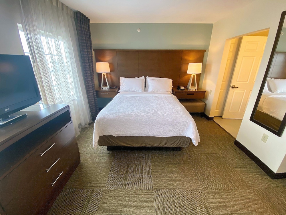 Staybridge Suites Great Falls by IHG - photo 25
