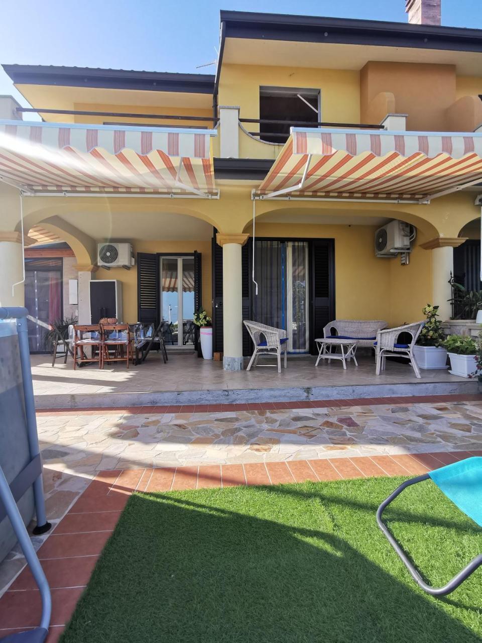 Terrazzo sul mare — 4-Star Luxury Hotel in Briatico, Italy