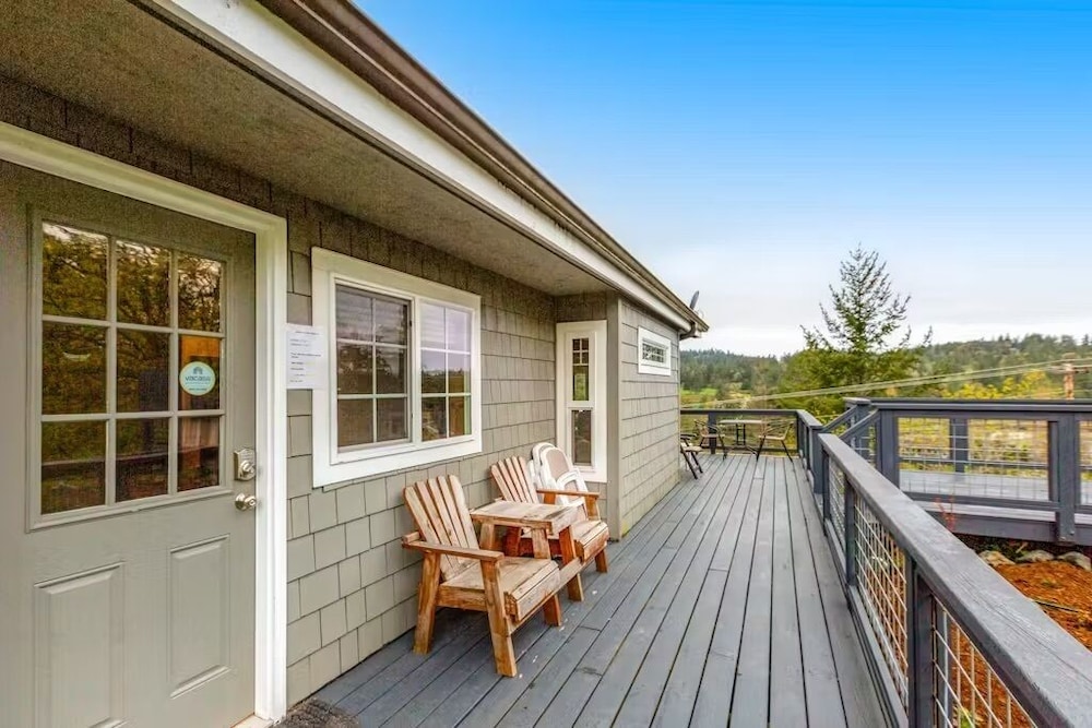 Deer Harbor Cottages - photo 37