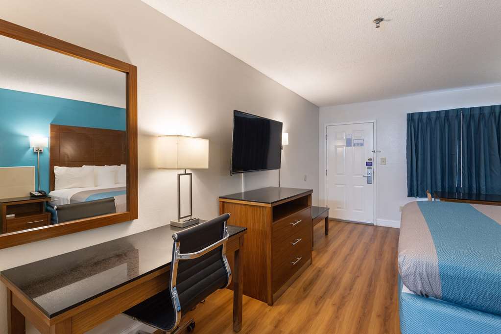 Motel 6 Albany GA - photo 12