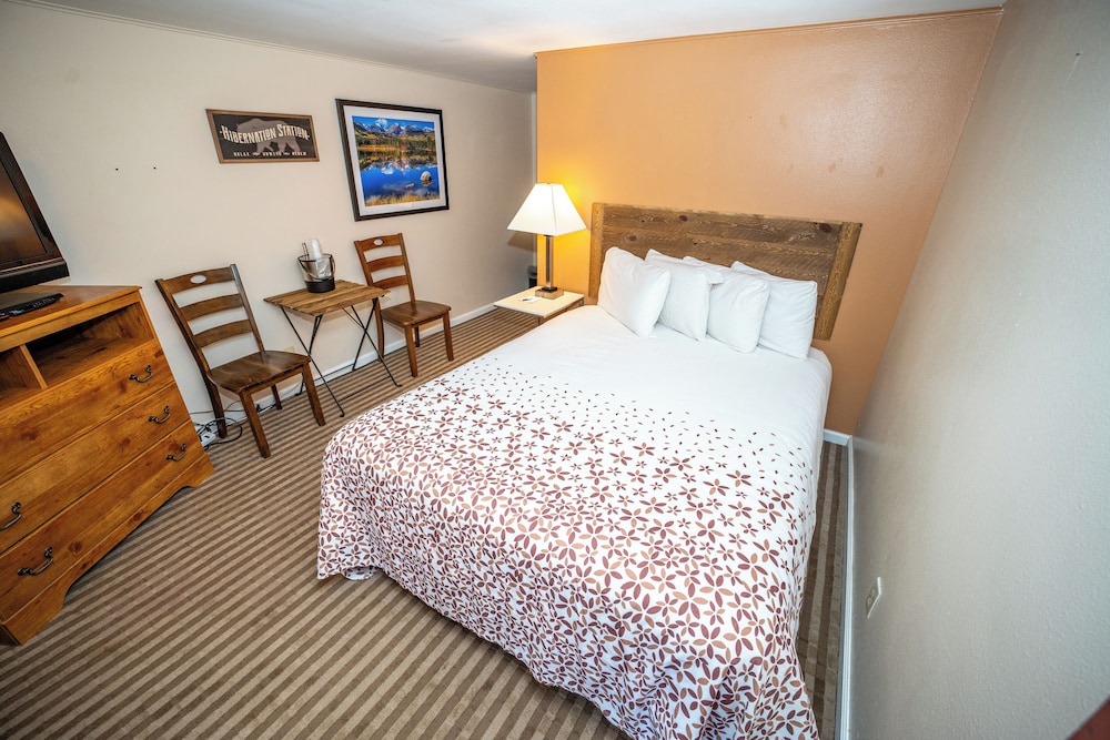 Estes Mountain Inn - photo 54