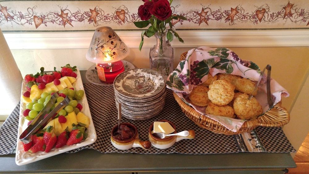 Benjamin Prescott Inn - photo 20