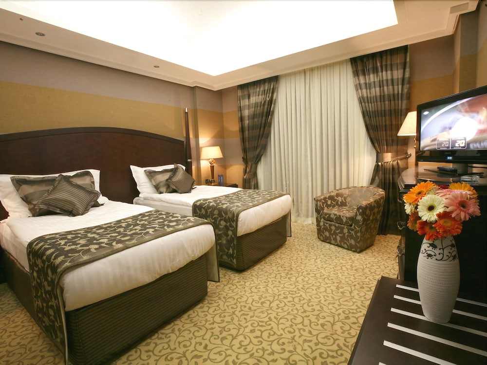 Merit Lefkosa Hotel & Casino Nicosia Cyprus — Room (photo 5 of 5)