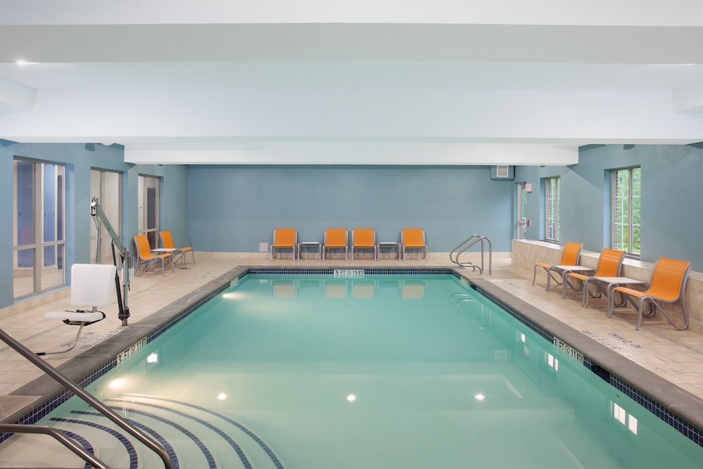 Holiday Inn Express Haskell Wayne Area by IHG - photo 23