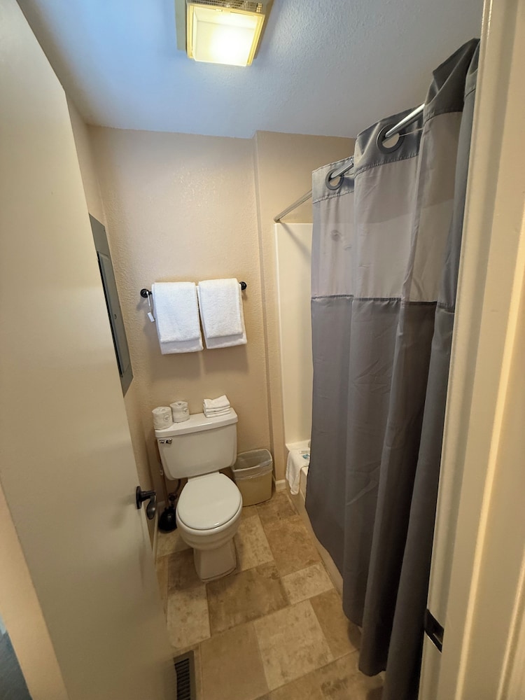 Scottish Inns Motel Osage Beach - photo 68