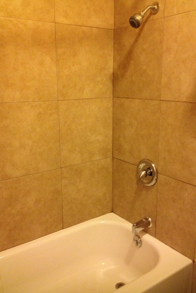 Economy Express Inn - photo 13