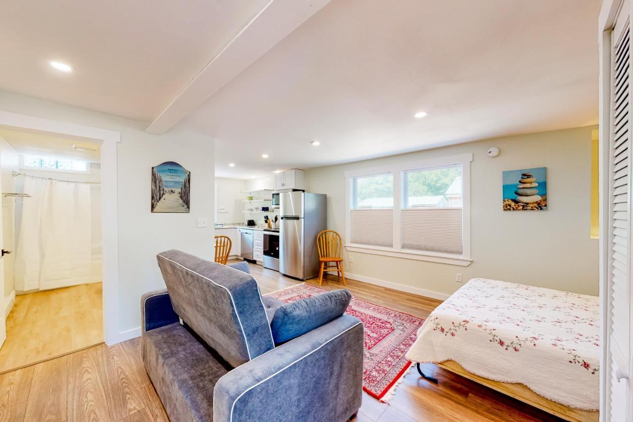 Shorebreeze Inn - photo 22
