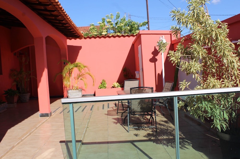 Pousada Sarumar in Brumadinho, Brasil