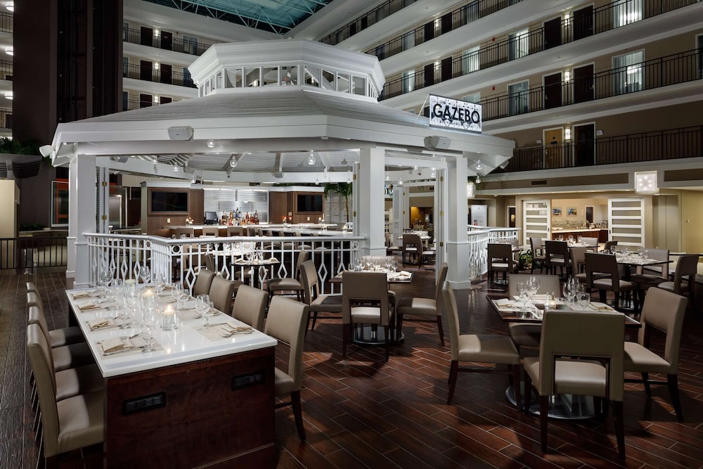 Embassy Suites by Hilton Orlando Lake Buena Vista Resort - photo 29