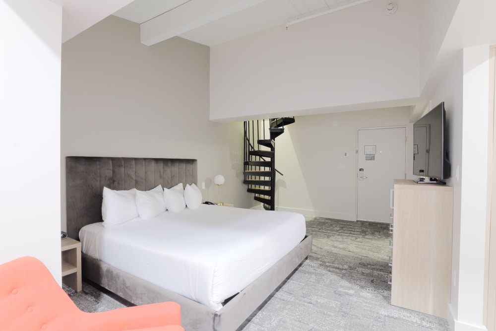 Lake Placid Inn Boutique Hotel - photo 12