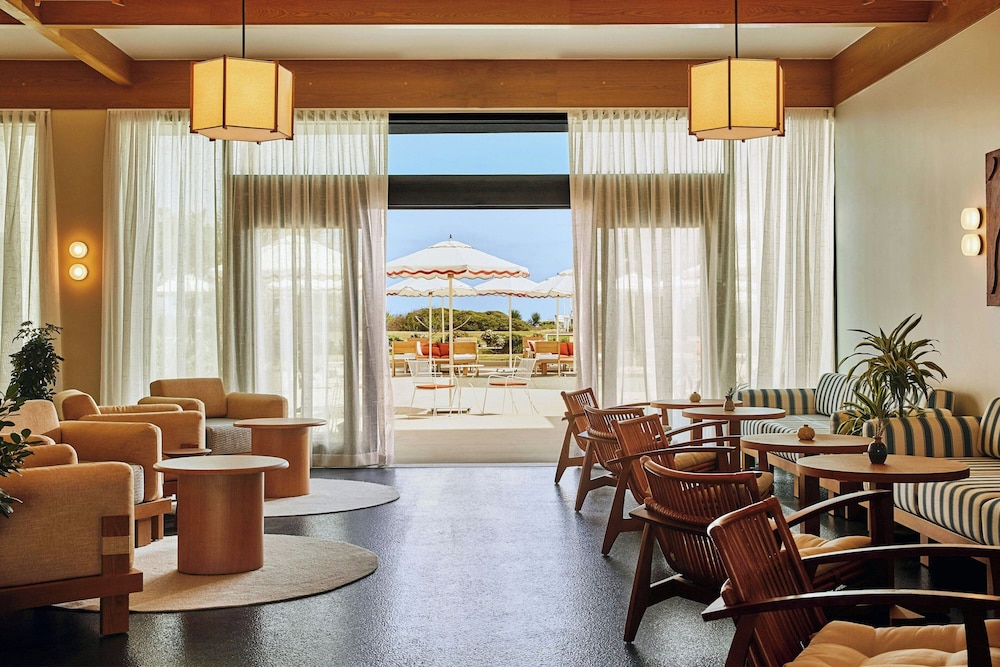Trailborn Surf and Sound Outdoor Collection by Marriott Bonvoy - photo 2
