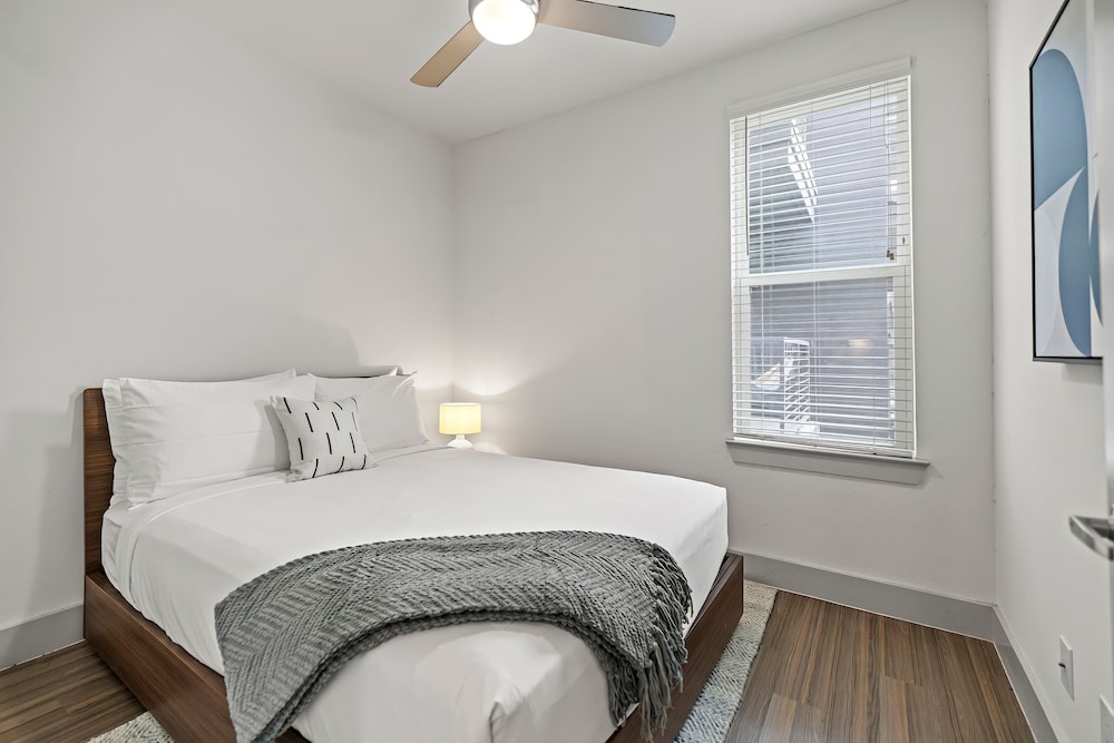 Placemakr Downtown Austin - photo 6