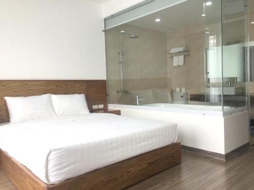 Granda Hotel & Apartment - last minute hotel in Hanoi