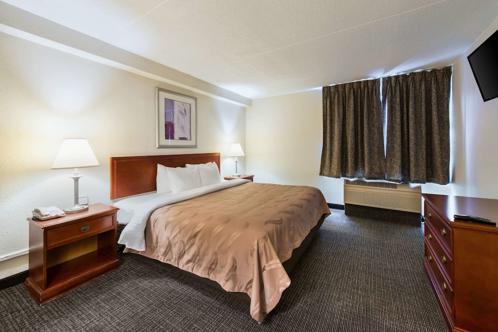 Quality Inn Bradley Bourbonnais - photo 5