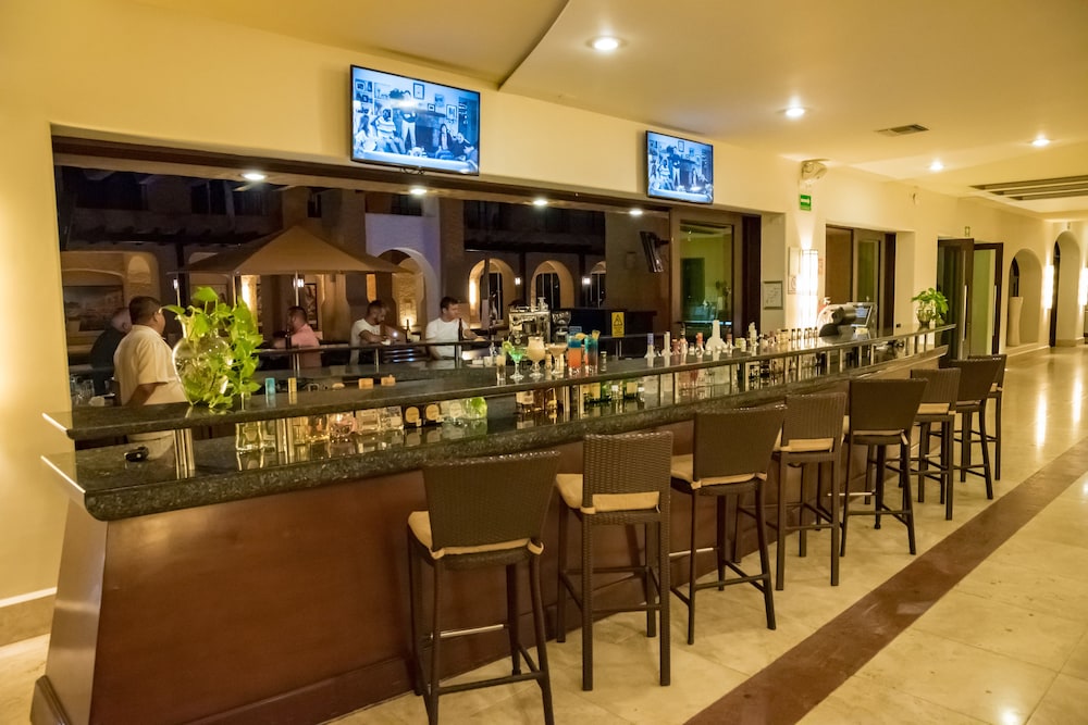 Sports bar