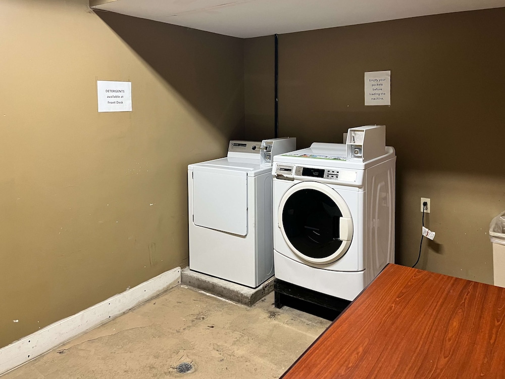 Studio 6 Suites Springfield OH - photo 13