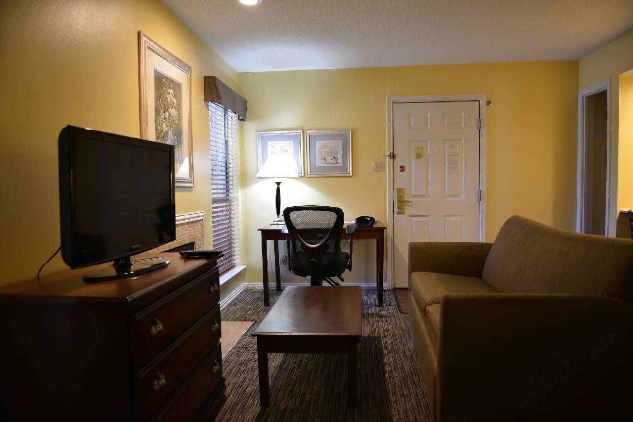 Hawthorn Extended Stay by Wyndham Dallas - photo 5