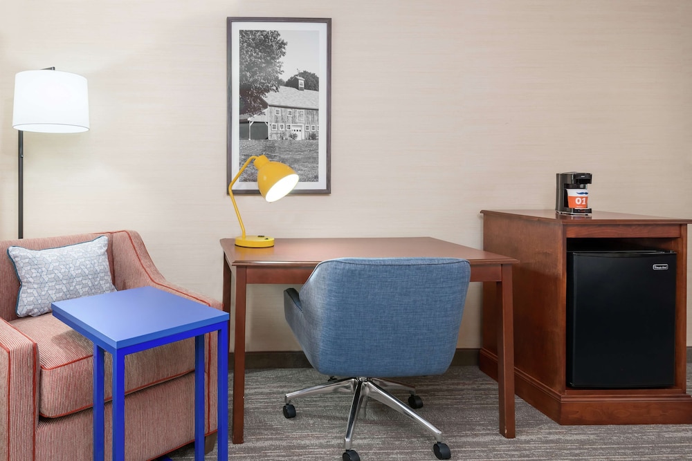 Hampton Inn Springfield South Enfield - photo 7