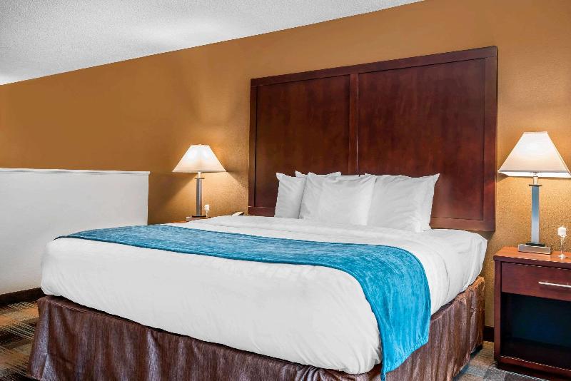 Clarion Inn near JBLM - photo 33