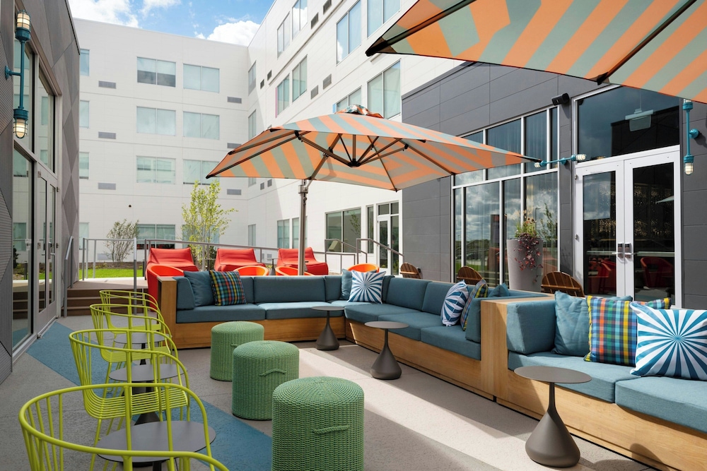 Aloft Waukee - photo 15