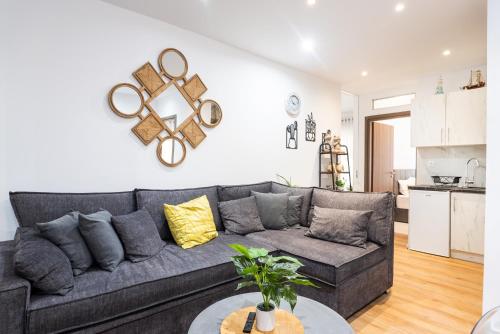 Paradise Syntagma Family Apartment — 4-Star Luxury Hotel in Athens, Greece