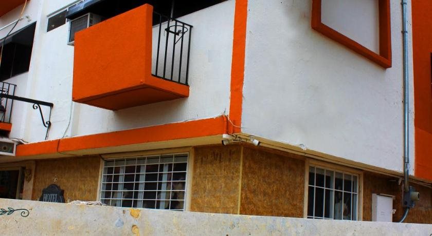 Bed Bed Hotel Abasolo in Torreon, Mexico