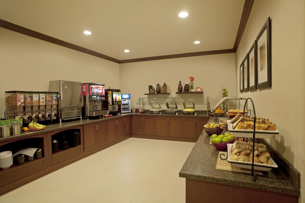 Staybridge Suites Chantilly Dulles Airport by IHG - photo 23