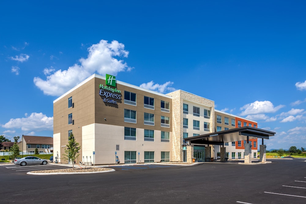 Holiday Inn Express & Suites Reedsville State Coll Area an IHG Hotel - featured photo